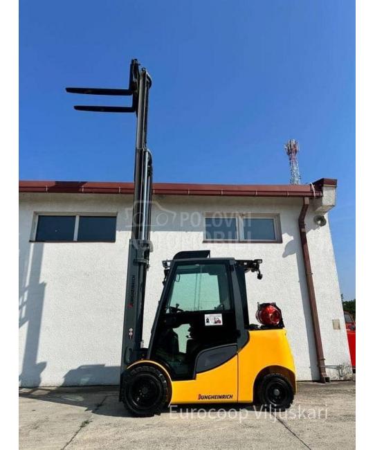 Jungheinrich TFG 435S Triplex 2018. godište (21445)